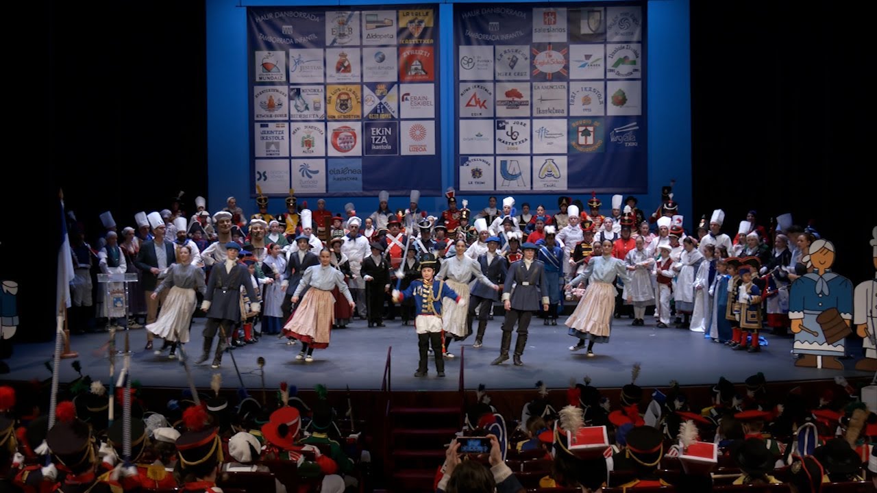 Haur Danborradaren aurkezpen ekitaldia I Acto de presentación de la Tamborrada Infantil de Donostia