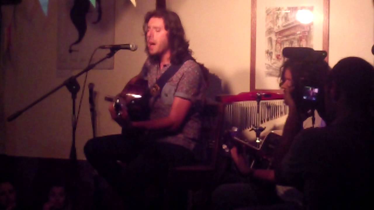 Canción debida - Alejandro Rivera (Libertad 8, 27/07/14)