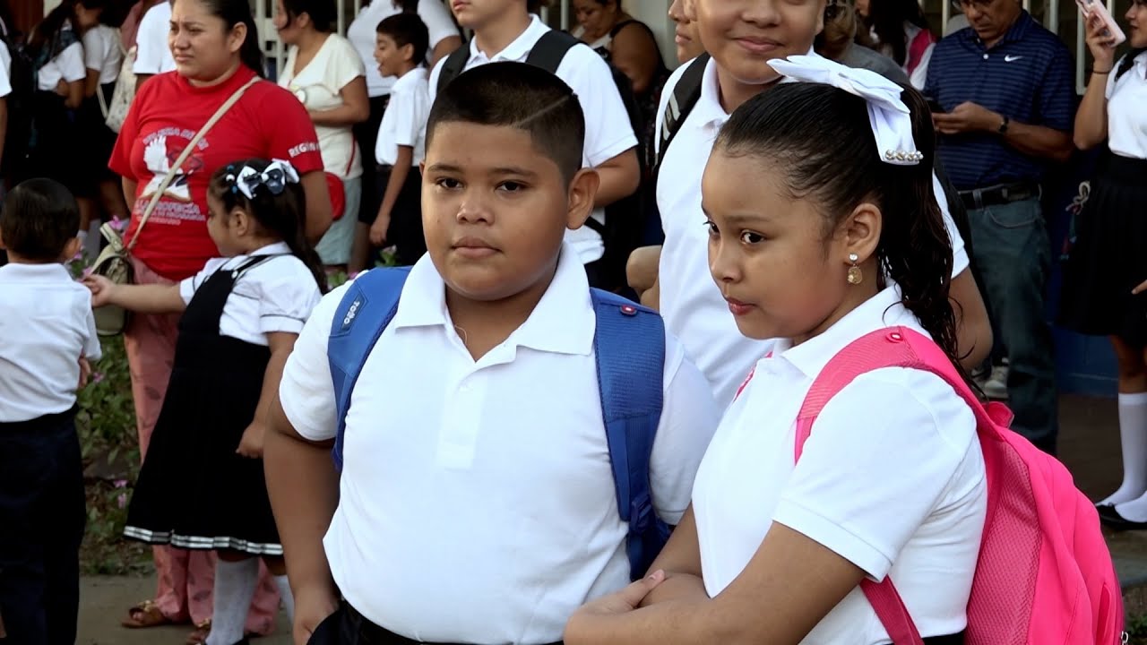 Nuevas tecnologías marcan el inicio del año escolar 2026 en Nicaragua