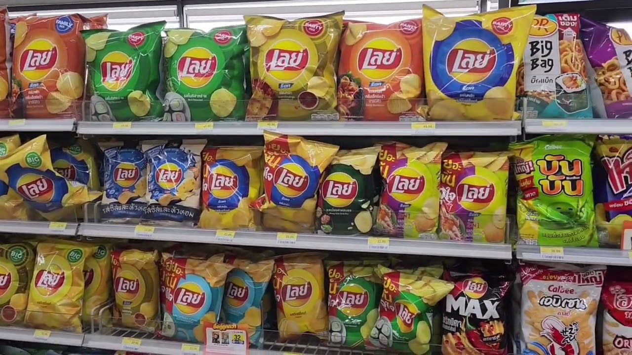 Exploring Halal Snacks and Food Options at 7-11 in Bangkok, Thailand: A Foodie's Guide