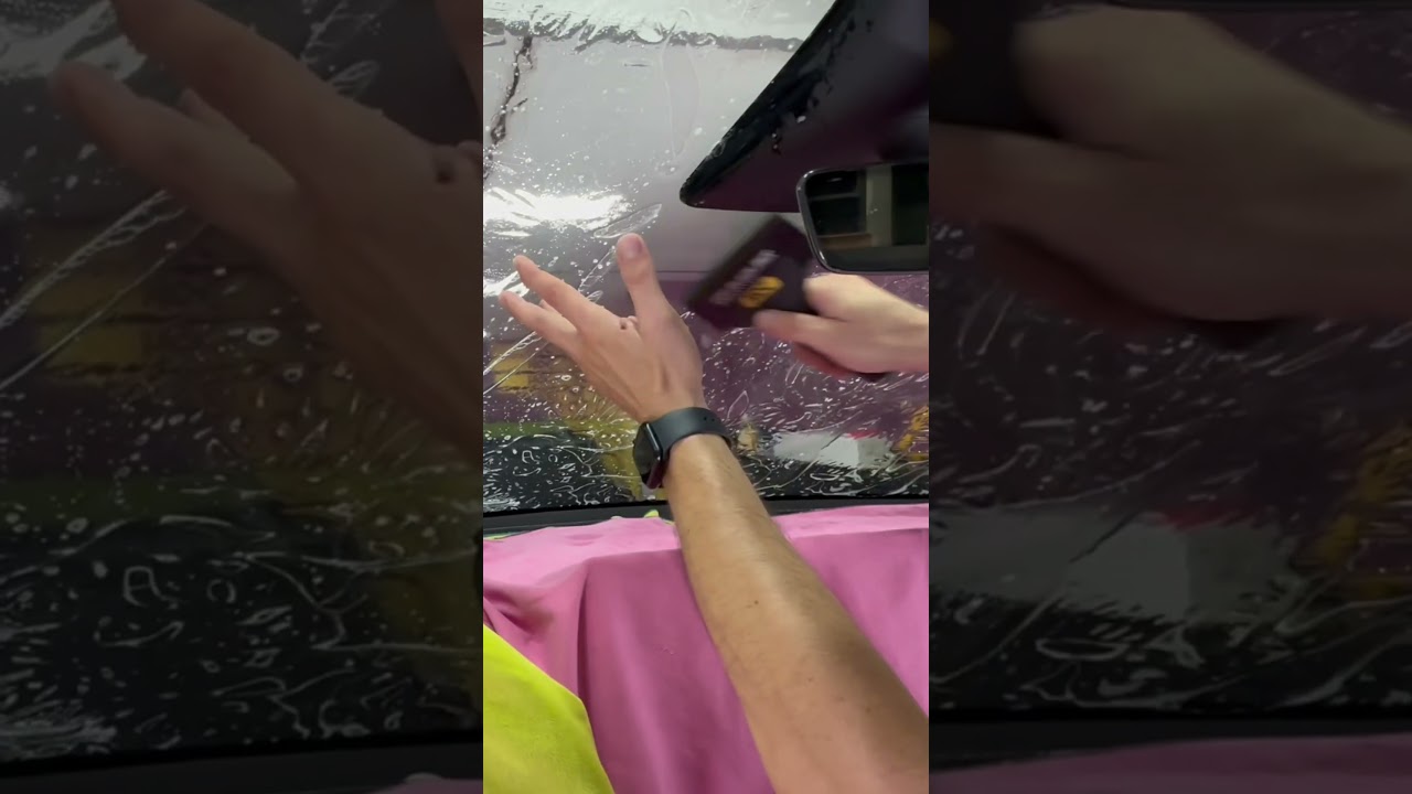 Tesla &ouml;n cam şeffaf g&uuml;neş koruma filmi How to make Tesla windshield transparent sun protection film?