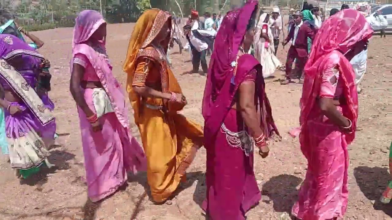 आदिवासी संकृति कई सालों से हमारे साथ है। Namaste Village || Ashu Dindor @NamastePahad