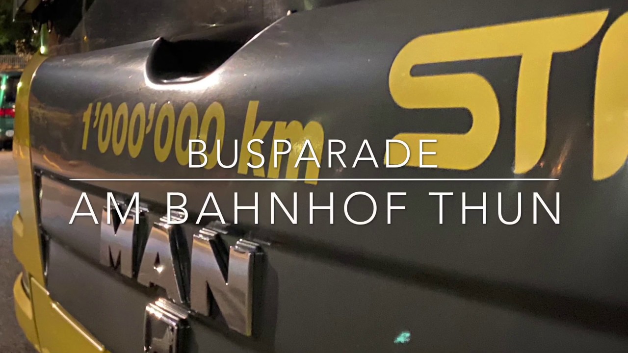 Busparade am Bahnhof Thun