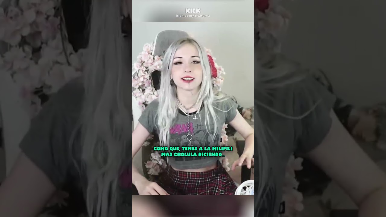 IS THIS A NANA REFERENCE!?? 🖤