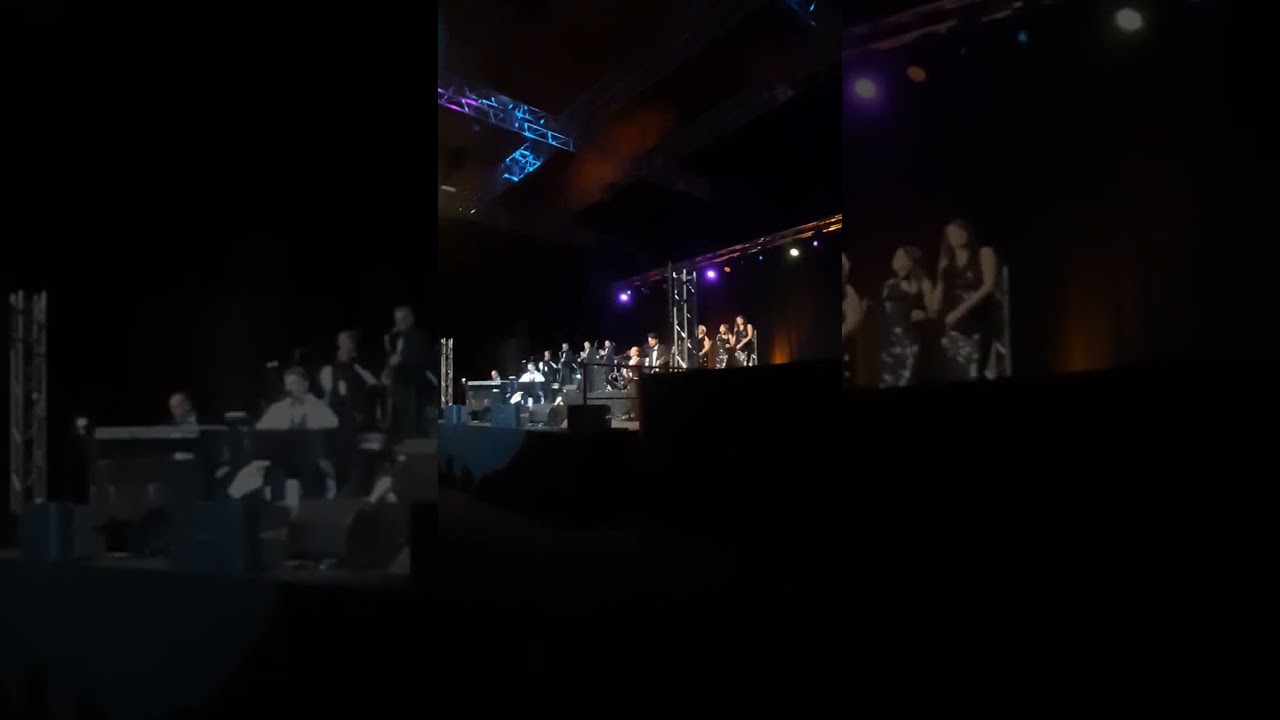 20251230 Musikalisches Feuerwerk in Alsfeld Die Hits von Udo Jürgens "mit 66 Jahren"