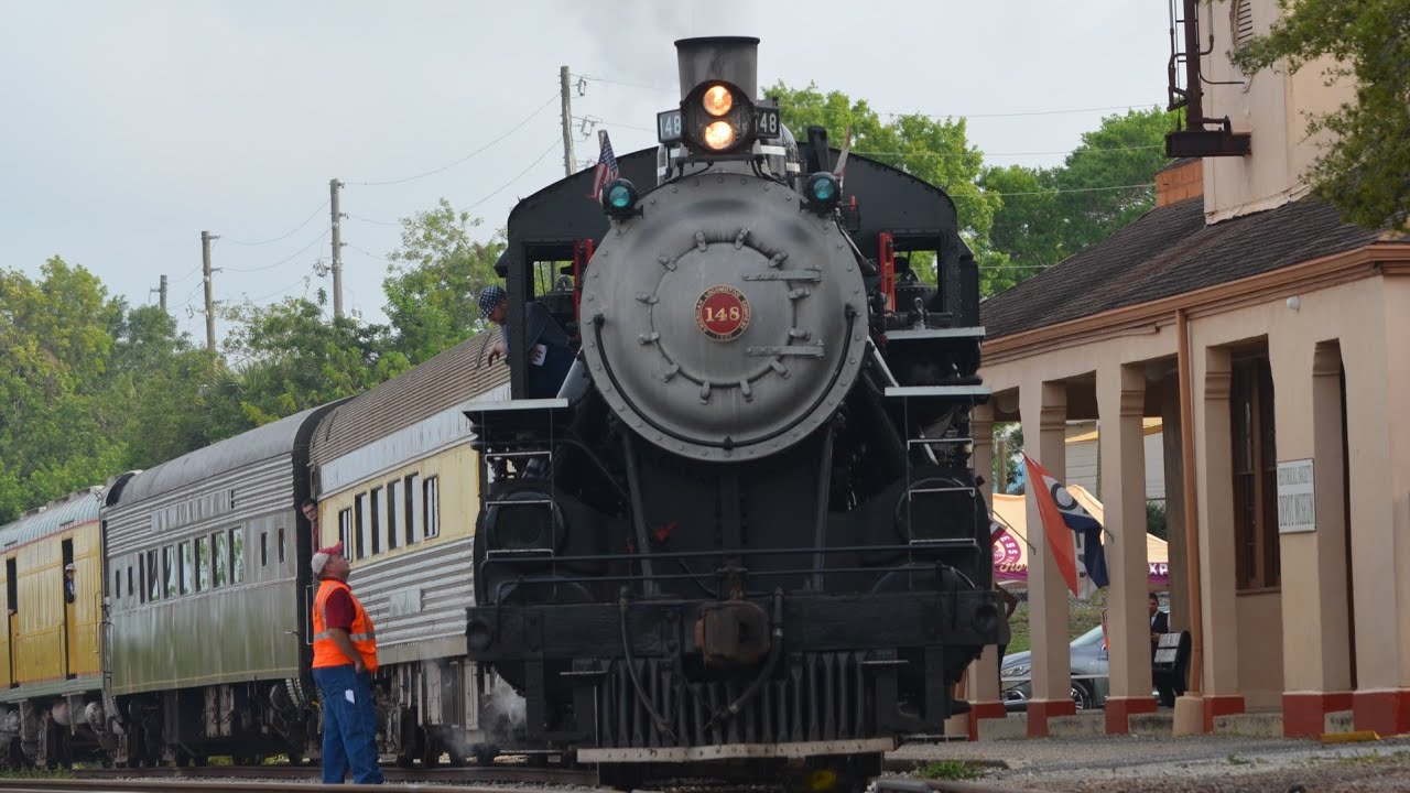 U.S. Sugar #148 - The Clewiston Comet in the Florida sunshine