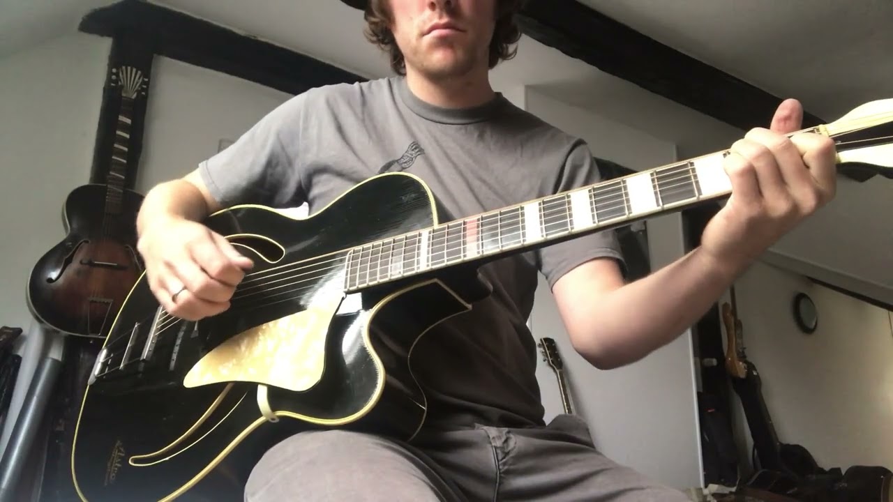 Astro Meistergitarre