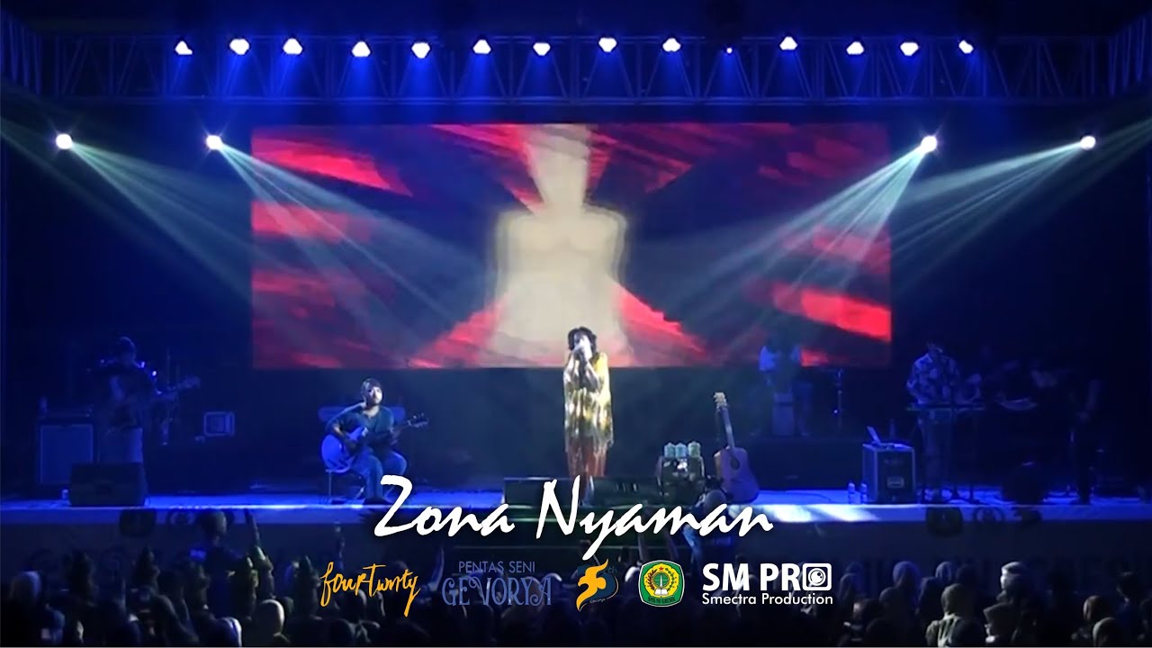 FOURTWNTY - ZONA NYAMAN 🔴 LIVE AT GRESIK GEVORYA 35 SMECTRA