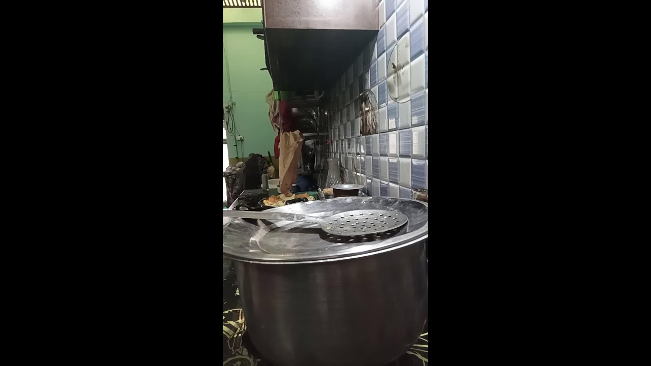 Ramzan ki dusri aftiyari chicken biryani dahi phulki fry ✨️✨️