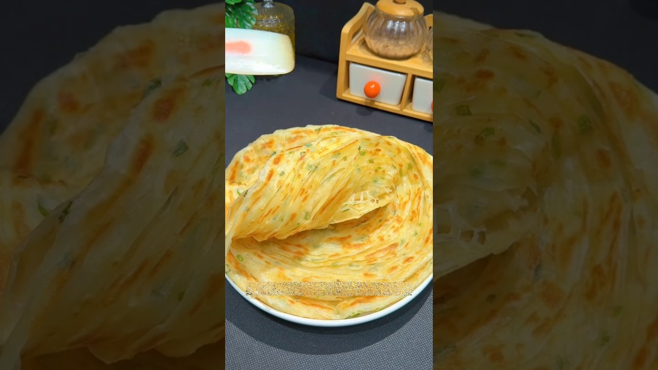 Soft & Crispy Layered Paratha Recipe |Dhaba Style #viralvideo, #parathareceipe, #shortvideo #recipe