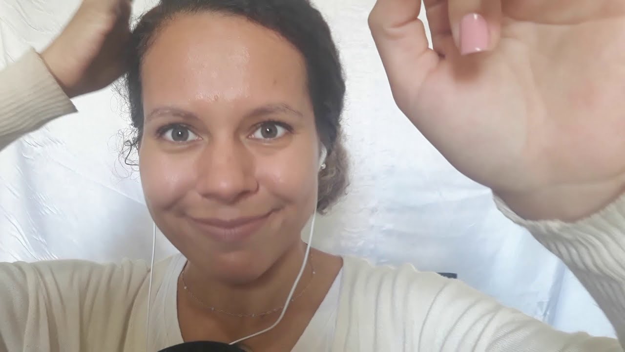 | ASMR Roleplay - Exame de cabeça e pescoço (atenção pessoal, voz suave) |
