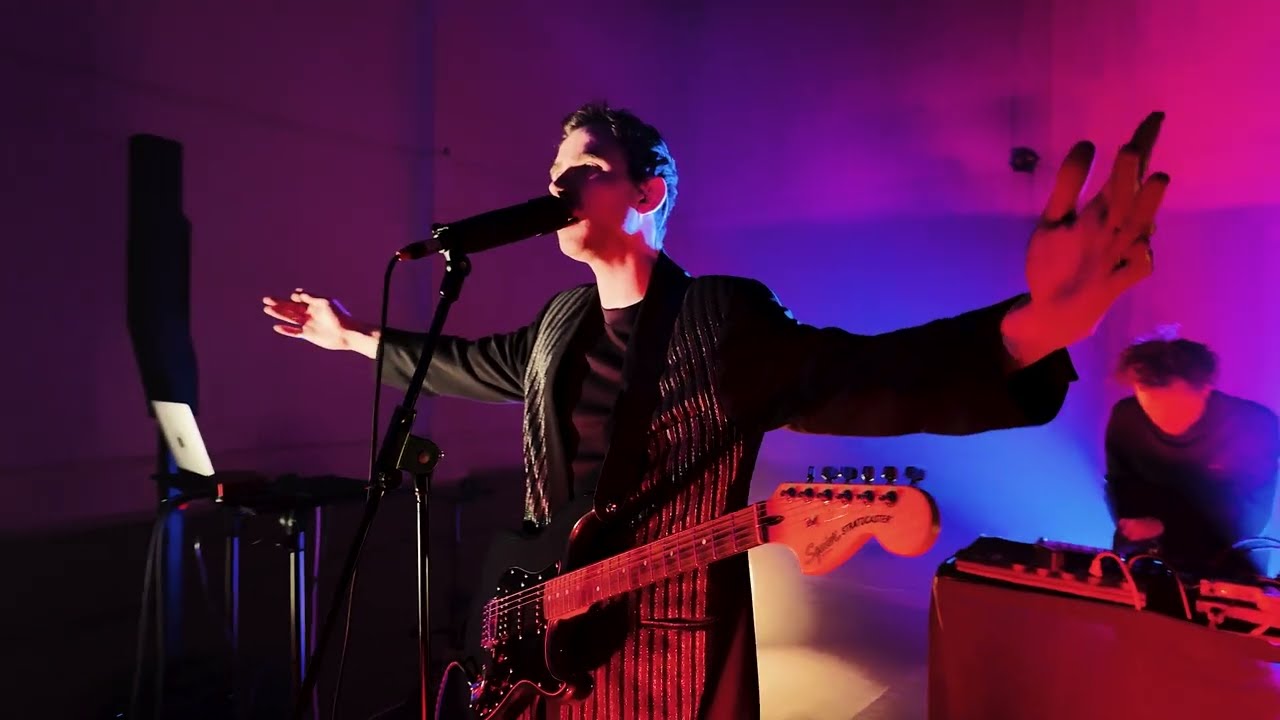 Kyrill - HOLY MOUNTAIN (live session)