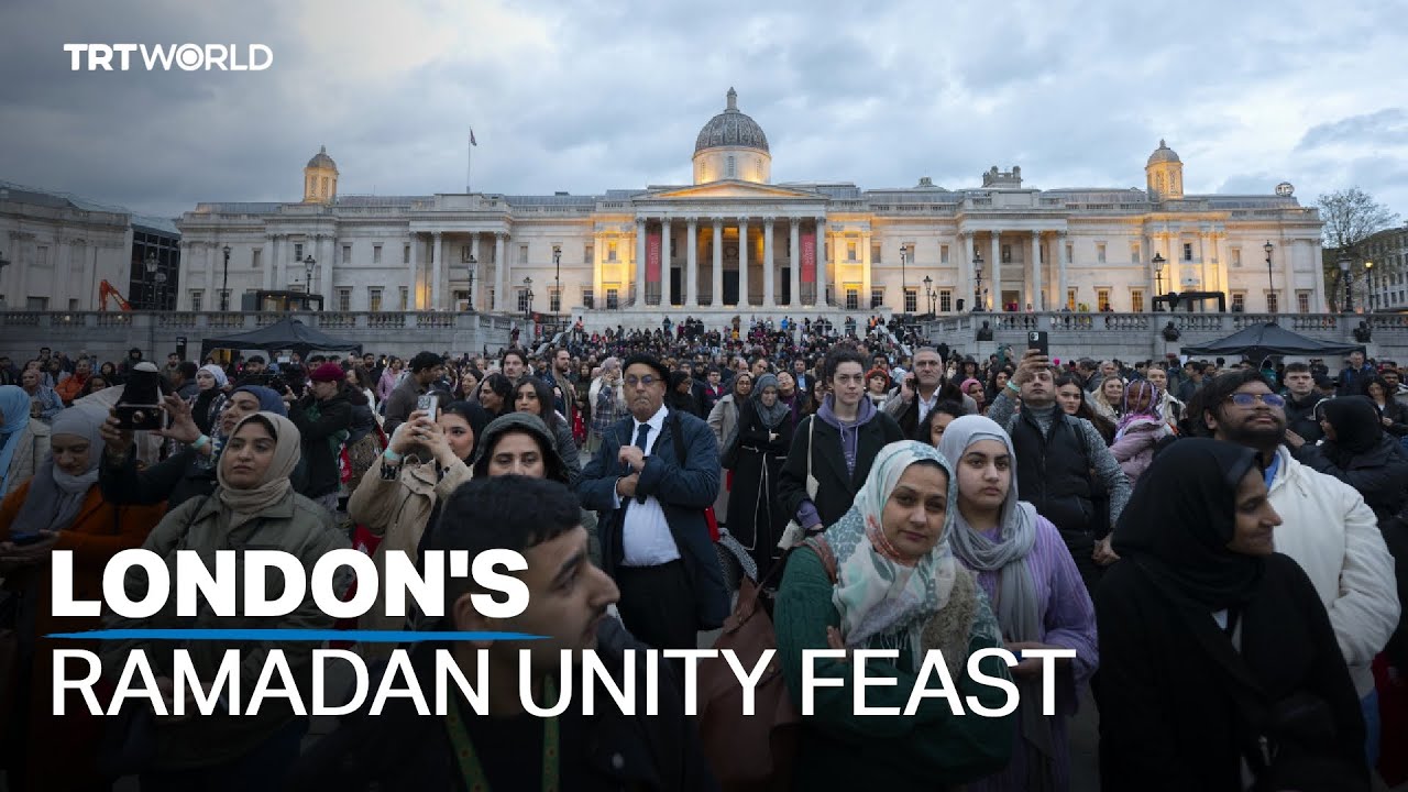 London's Trafalgar Square hosts annual iftar