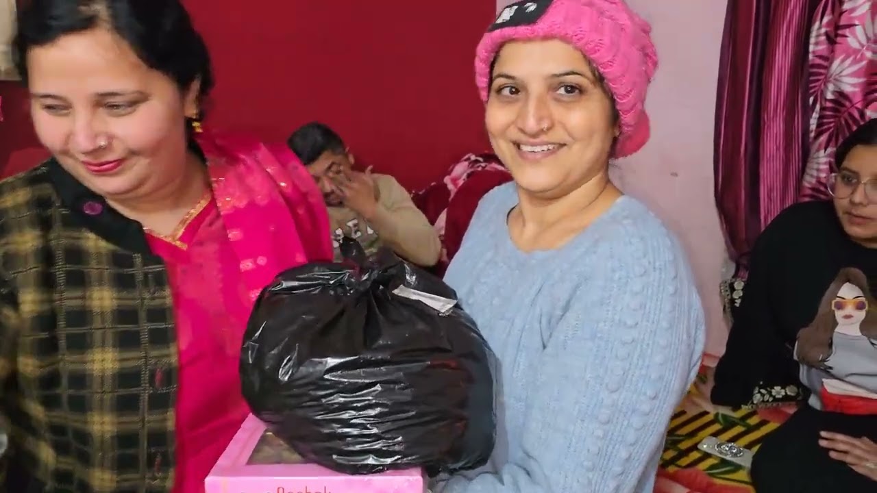 Ludhiana tuu vapis ande hoye asi vdii Bua nu dati Lohri 🥳🥳#funn Jalandhar 🥳🥳
