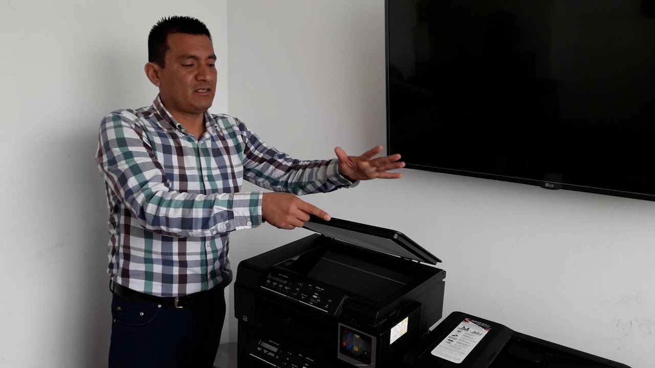 BROTHER: CARACTERISTICA:TAPA HIDRAULICA DE CIERRE  Y TAPA FLOTANTE DE ESCANEO