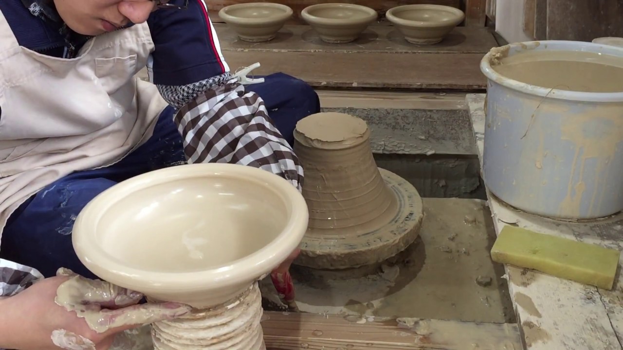 【porcelain】potter's wheel ・18cm tamabuchi bowl /【陶芸】ロクロ成形・6寸玉縁鉢