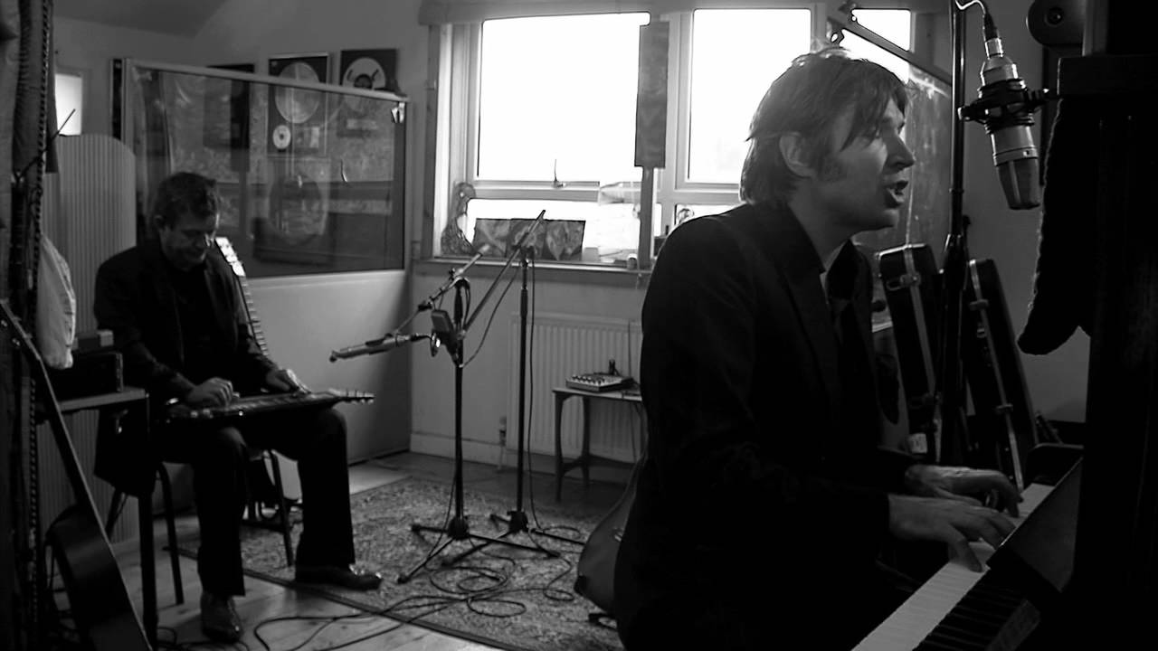 Live at Kyoti Studios, Glasgow. Justin Currie: Falsetto