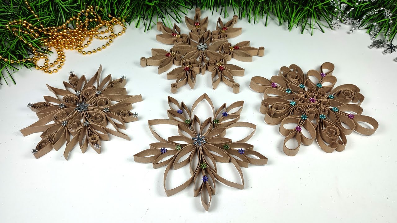 COPOS DE NIEVE CON TUBOS DE PAPEL HIGIÉNICO - MANUALIDADES NAVIDEÑAS SIN GASTAR DINERO