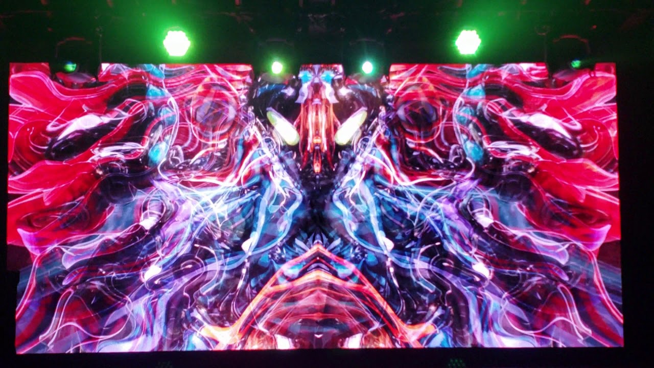 Tipper - Hulaween 2018 -- HATTER'S VERSION -- Galaxy S9 /  Nakamichi 100 Mic. [2nd row Video]