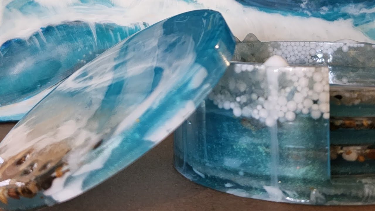 Ocean Waves Resin Coasters with Holder. Few tips as usual 😉