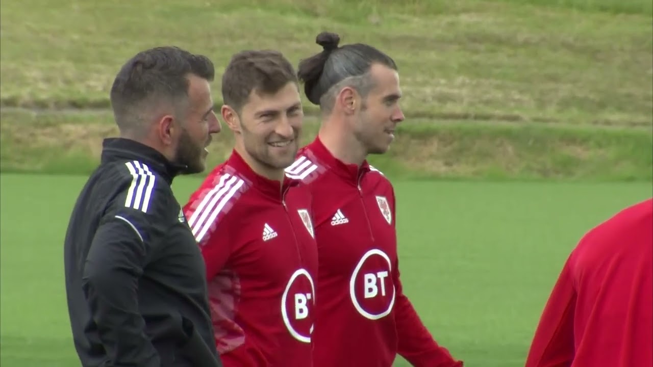 Bale and Wales train ahead of World Cup play-off final vs Ukraine | 世界杯欧洲区预选赛附加赛 威尔士vs乌克兰 赛前训练 贝尔