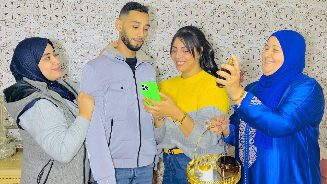فيلم قصير : راجلها زهواني و عزيز عليه لبنات😱..ولكن جارتو الجديدة بغات..(الخيانة الزوجية )