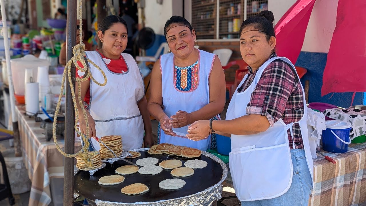Así es la Comida tradicional más BARATA de Huetamo Michoacán 