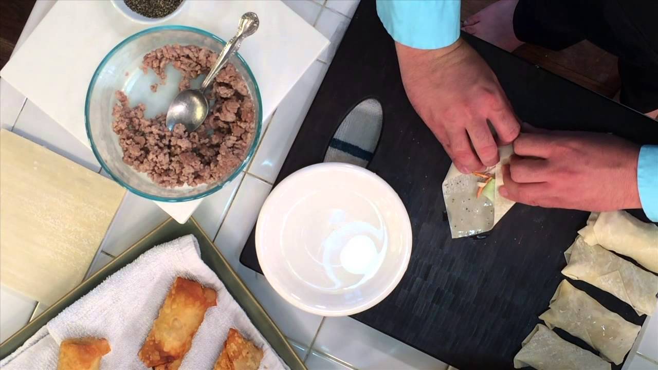 In the Kitchen with David EPISODE TWO Eggrolls
