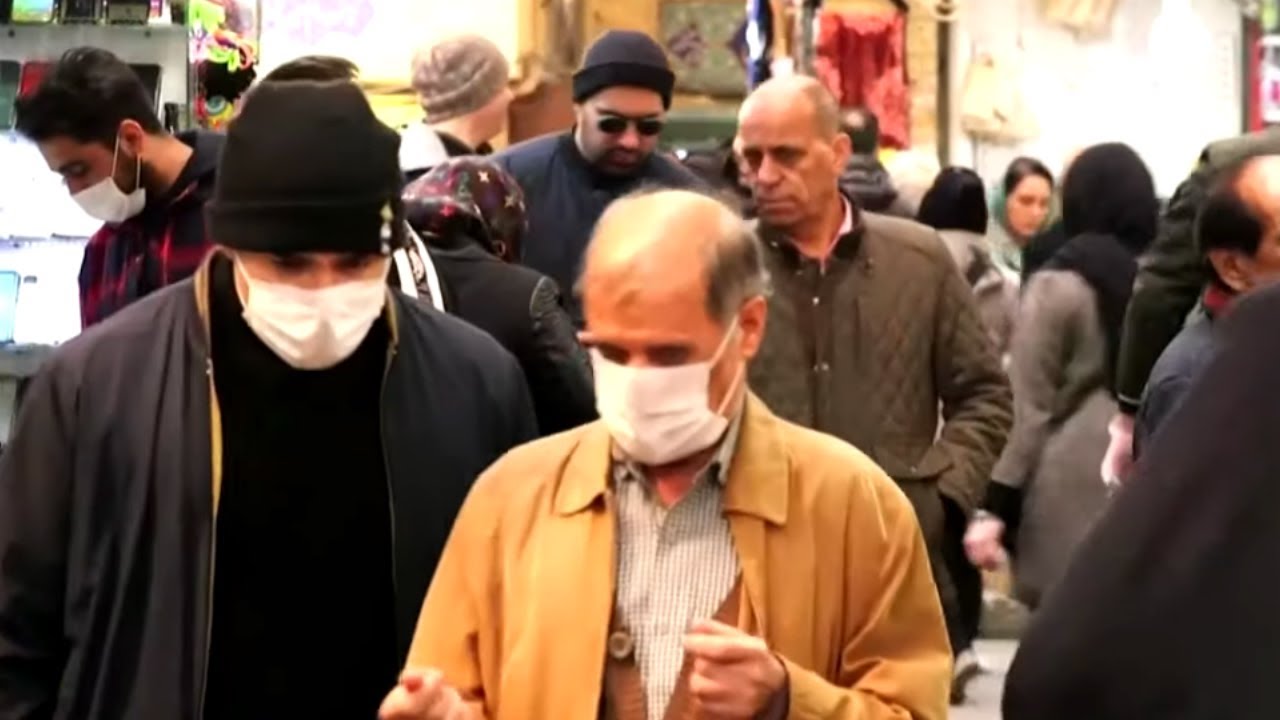 מסכות במקום פסטיבל: התפרצות קשה של קורונה באיטליה