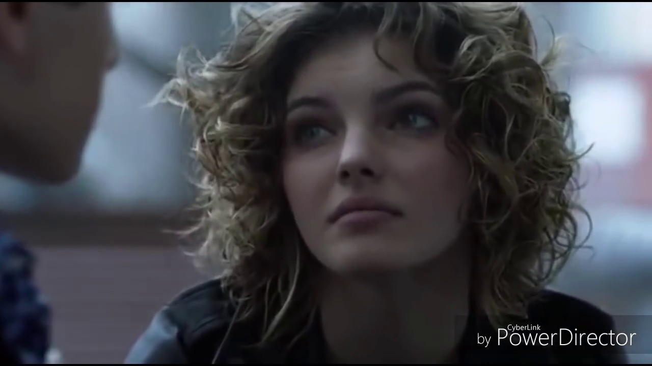 Bruce & Selina / Mirrors