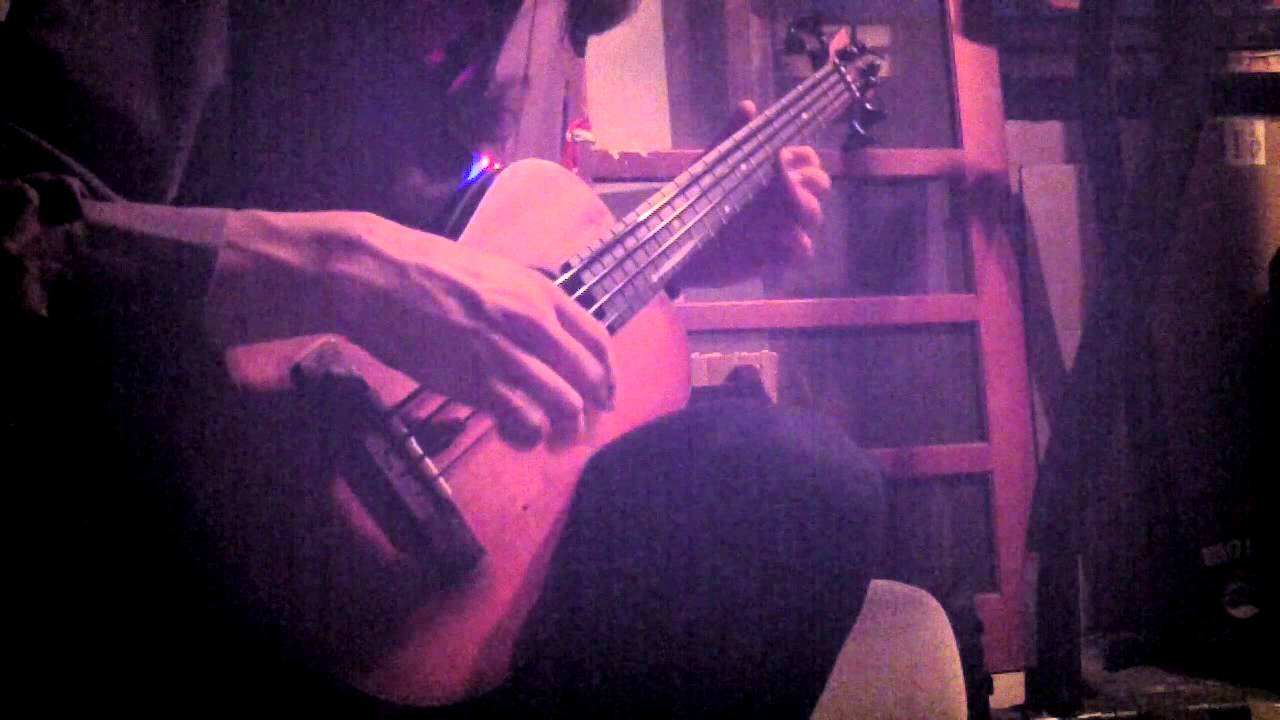 Kody Audette - Homemade Super short scale Bass Jam