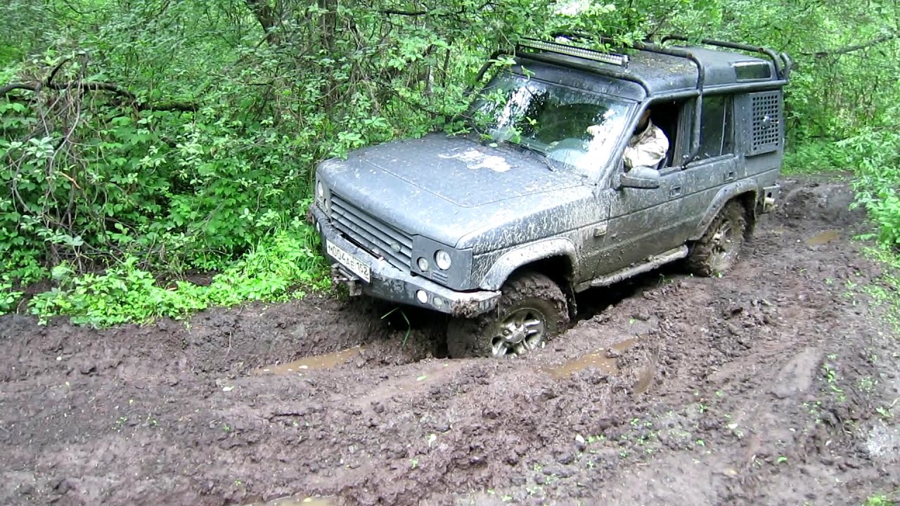 Непреодолимый гряземес в Зеленом городе - Land Rover Discovery I на Nortec ET500 /offroad/покатушки