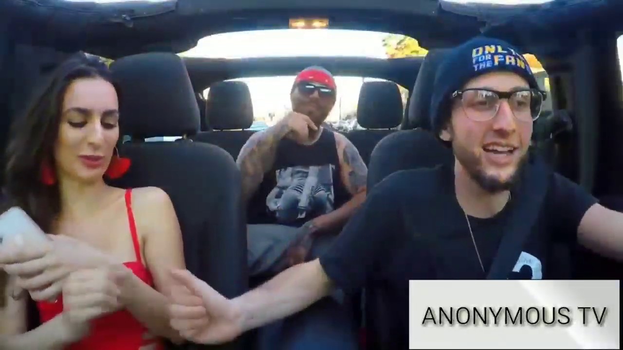 Eminem Of Uber Drivers - Fast Rapping Uber Driver Surprises Customer