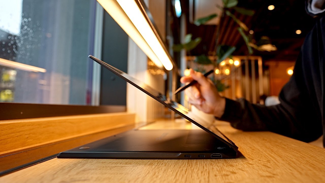 I Tried a Windows Laptop After 10 Years - LG Gram 16 Lightweight 2-in-1