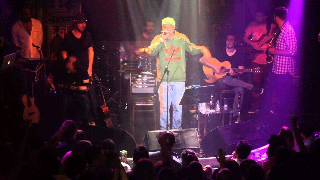Halil Sezai feat. Sansar Salvo - Büyük Yalnızlık @ Jolly Joker İstanbul