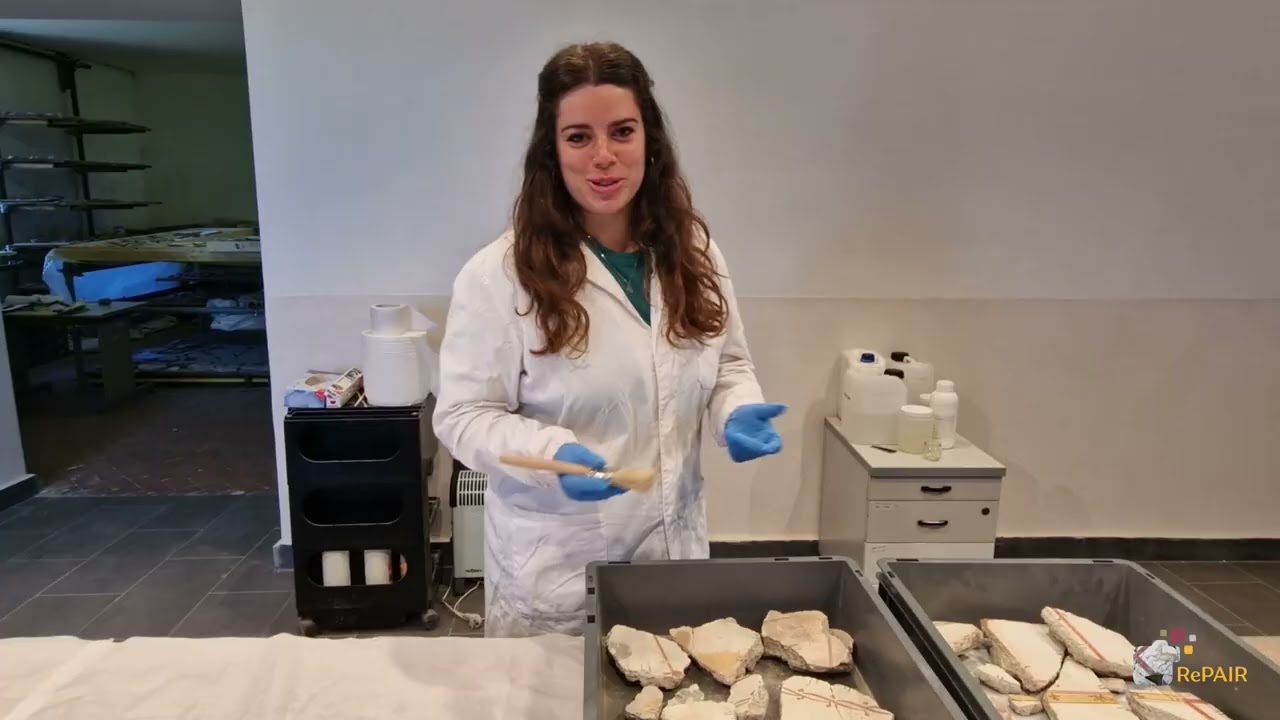 The trainee restorer Janira Mùgica Mestanza speaks about her work in the Casina Rustica