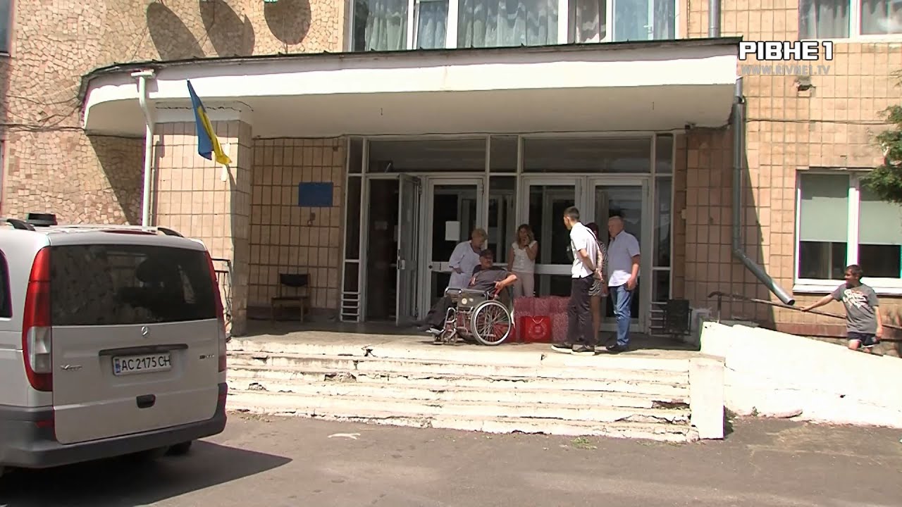 Благодійники на Рівненщині продовжують допомагати інвалідам та пенсіонерам