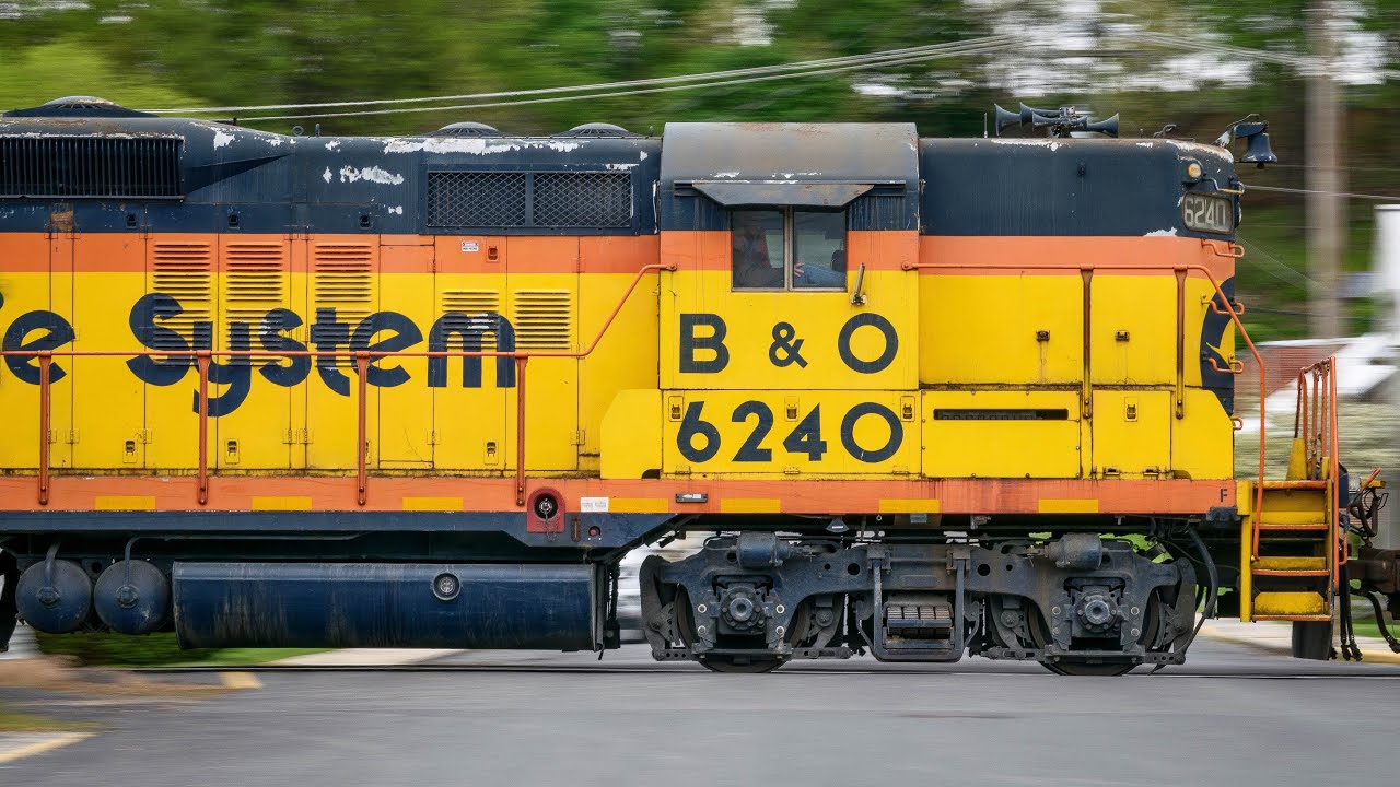 Chessie System Lives on the South Branch Valley Railroad!