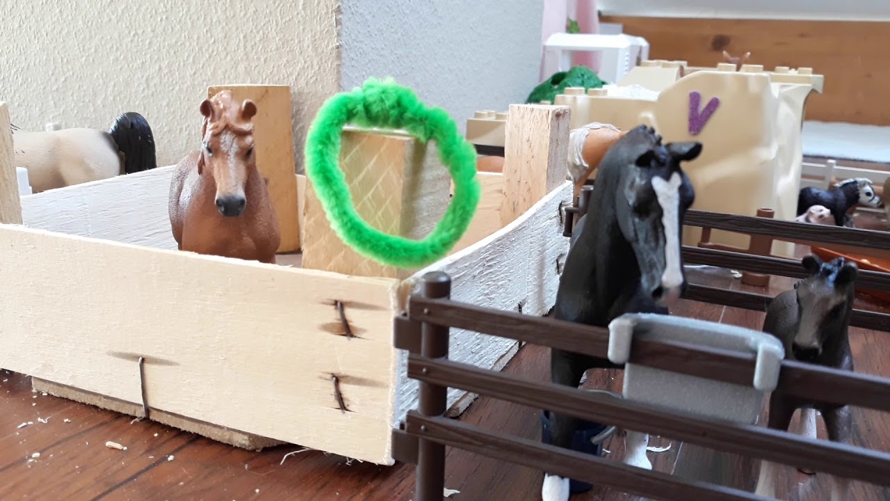 Mein erstes schleich Video (Hoftour).