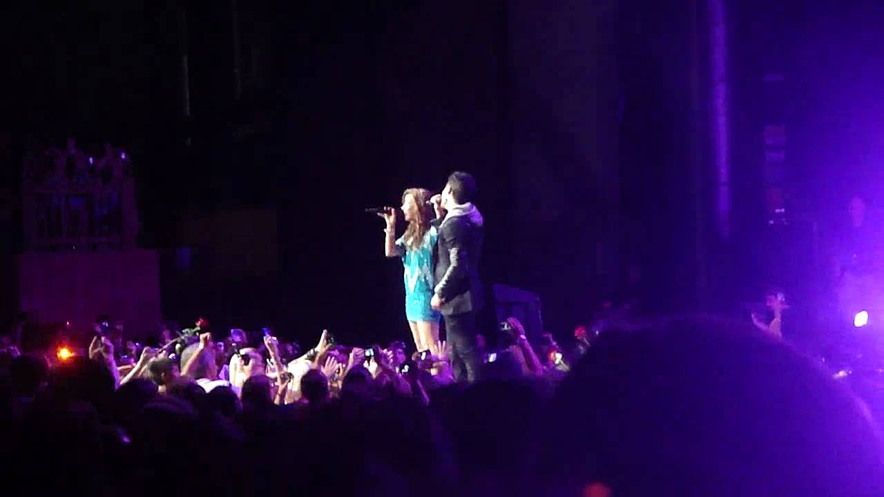 This is Me & Wouldn't Change A Thing - Joe Jonas and Demi Lovato - Camp Rock Tour 2010
