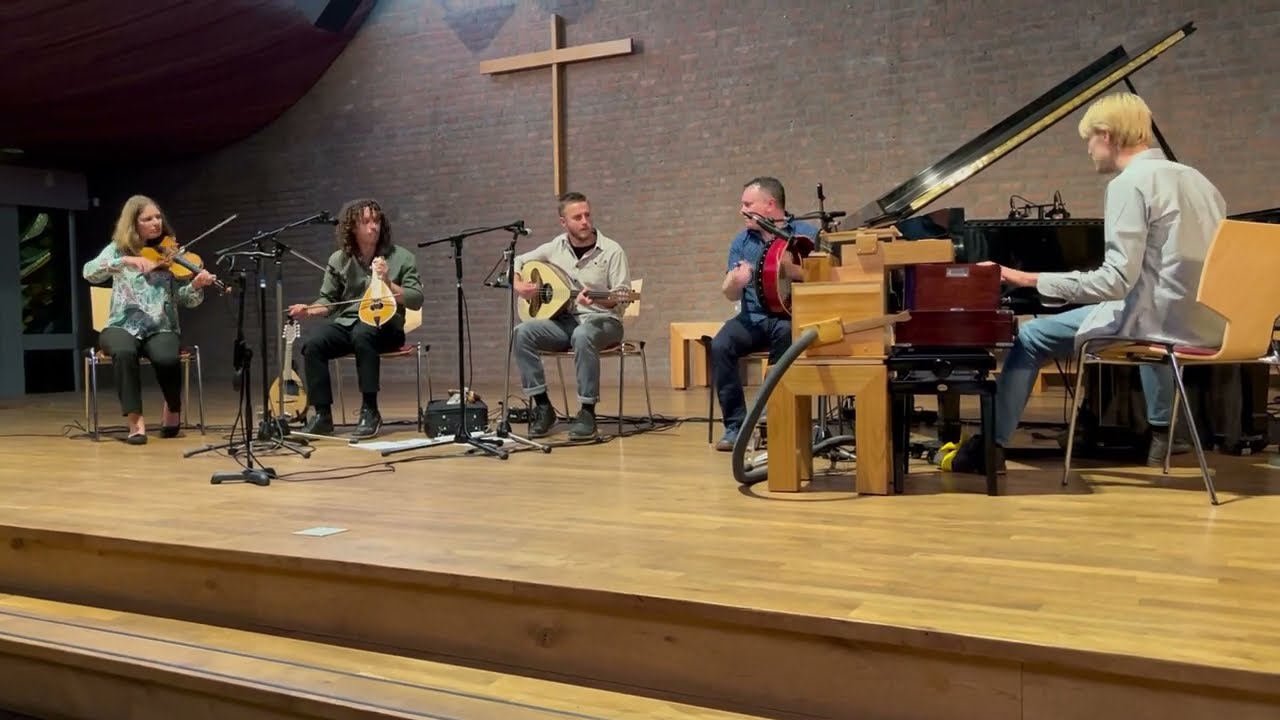 Kretens-Ierse muziek (Julian Schneemann) Island Songs