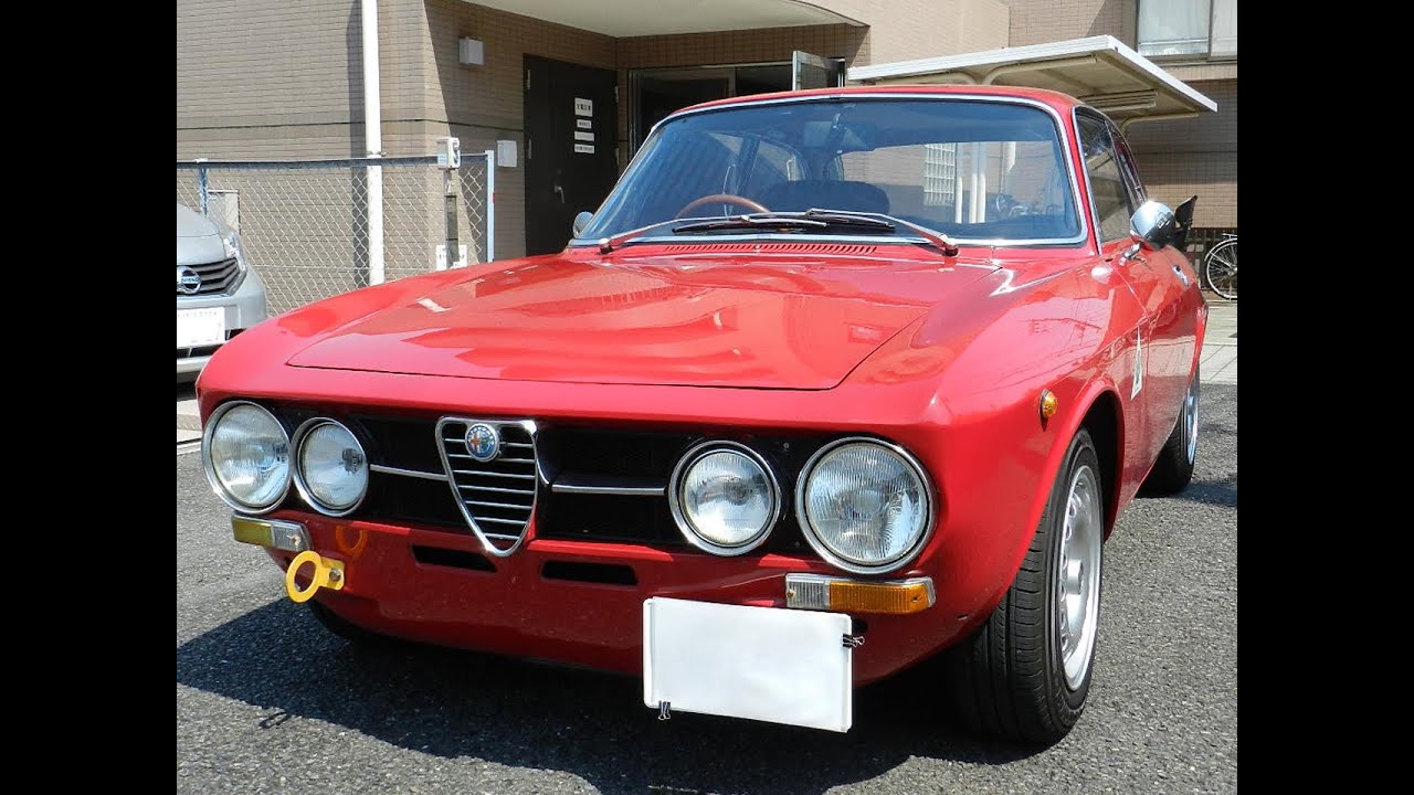 AlfaRomeo 1750GTV  `1971