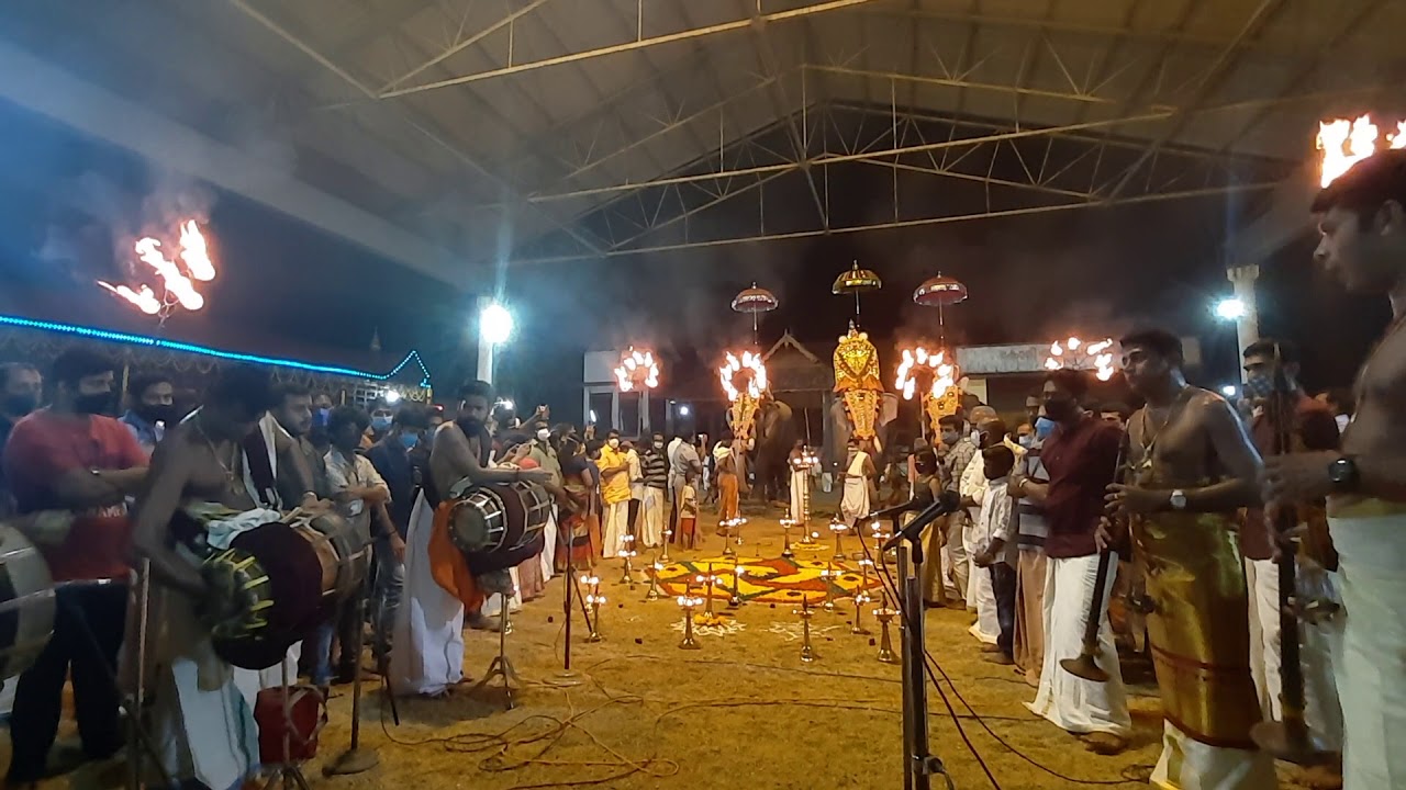 ettumanoor ulsavam festival 2021, 9th day, alaipayuthe, nadaswaram