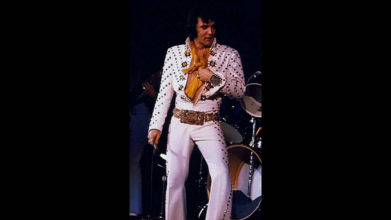 ELVIS PRESLEY ~ Love Me & All Shook Up ~ Recorded Live February 14, 1972 MS Las Vegas Hilton