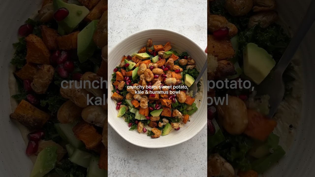 Crunchy bean, kale & hummus nourish bowl 🌿