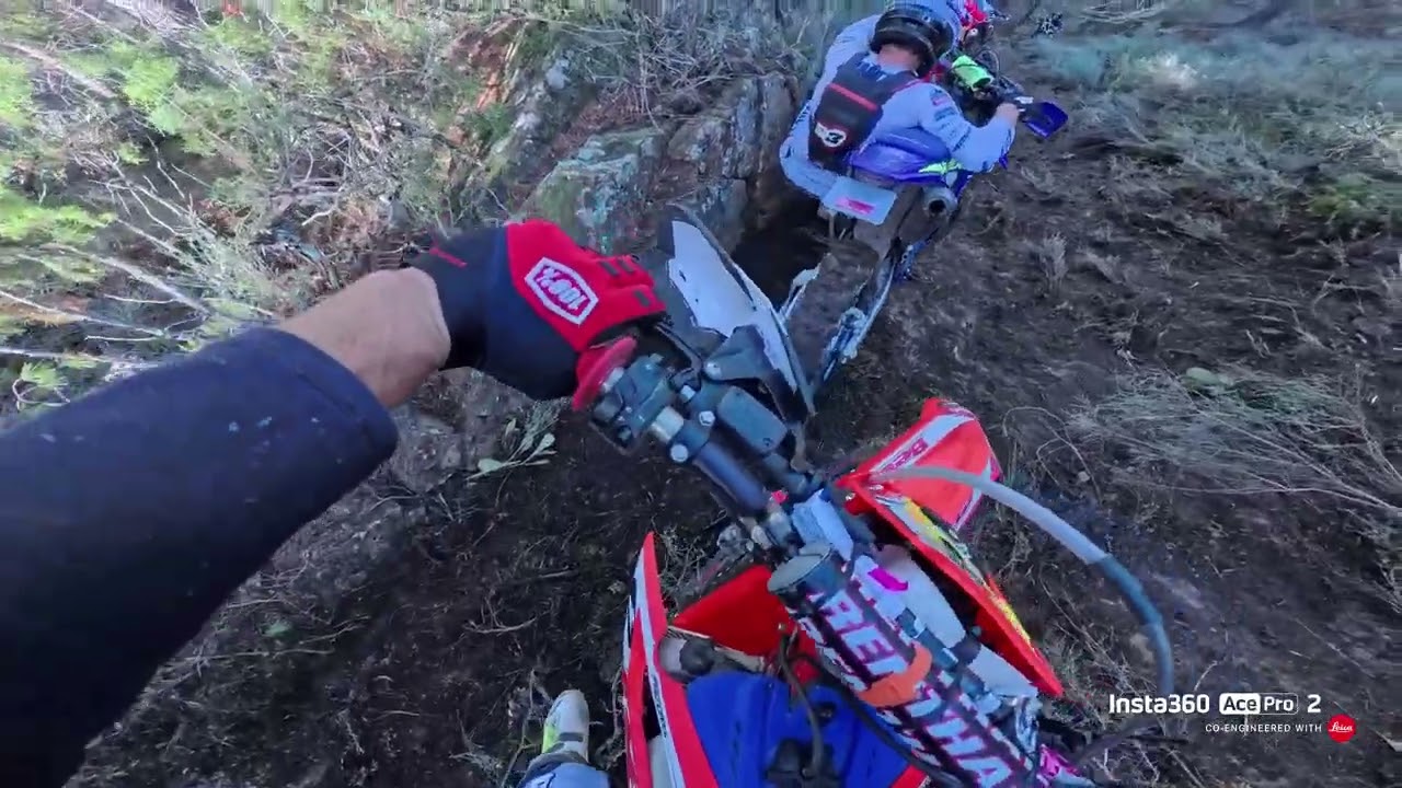 Campeonato de Hard enduro  a full gas de mangueta ✊🏻🔥 (antoniosamuel23) a full gas 