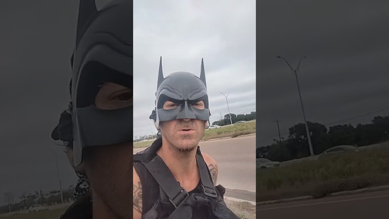 Batman Handles Everything By Himself #realman #realgangster