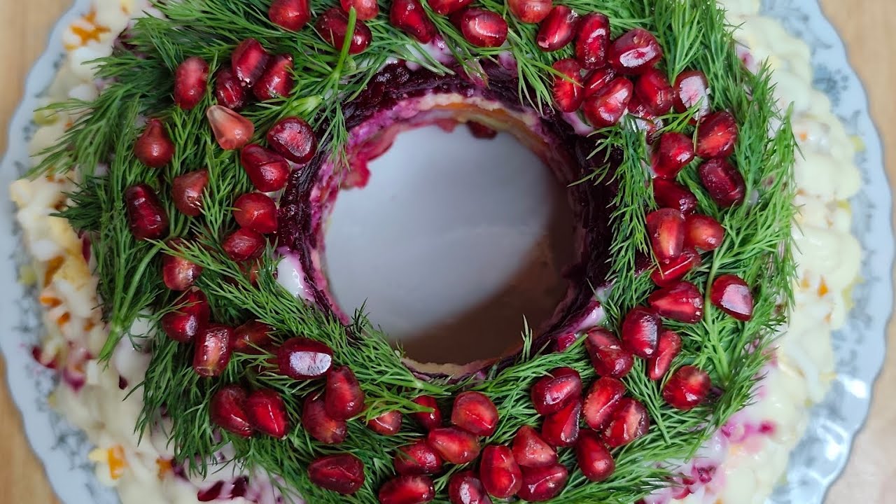 Herring Under a Fur CoatHering im Pelzmantel (Klassischer Schichtsalat)