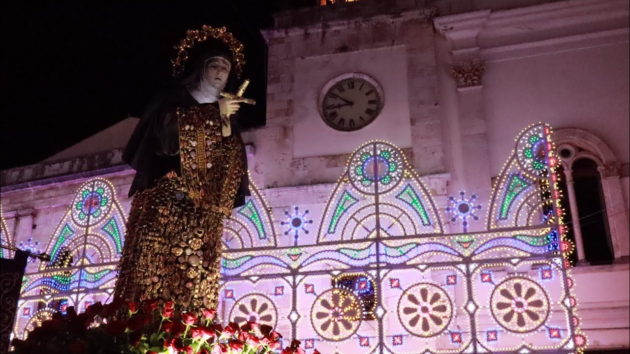 processione di Santa Rita e i santi Medici a Conversano 2024