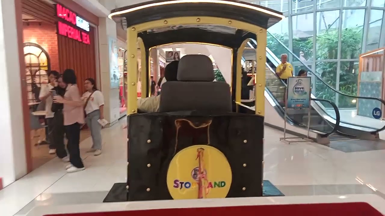 The SM Storyland Train On Ride Preview D